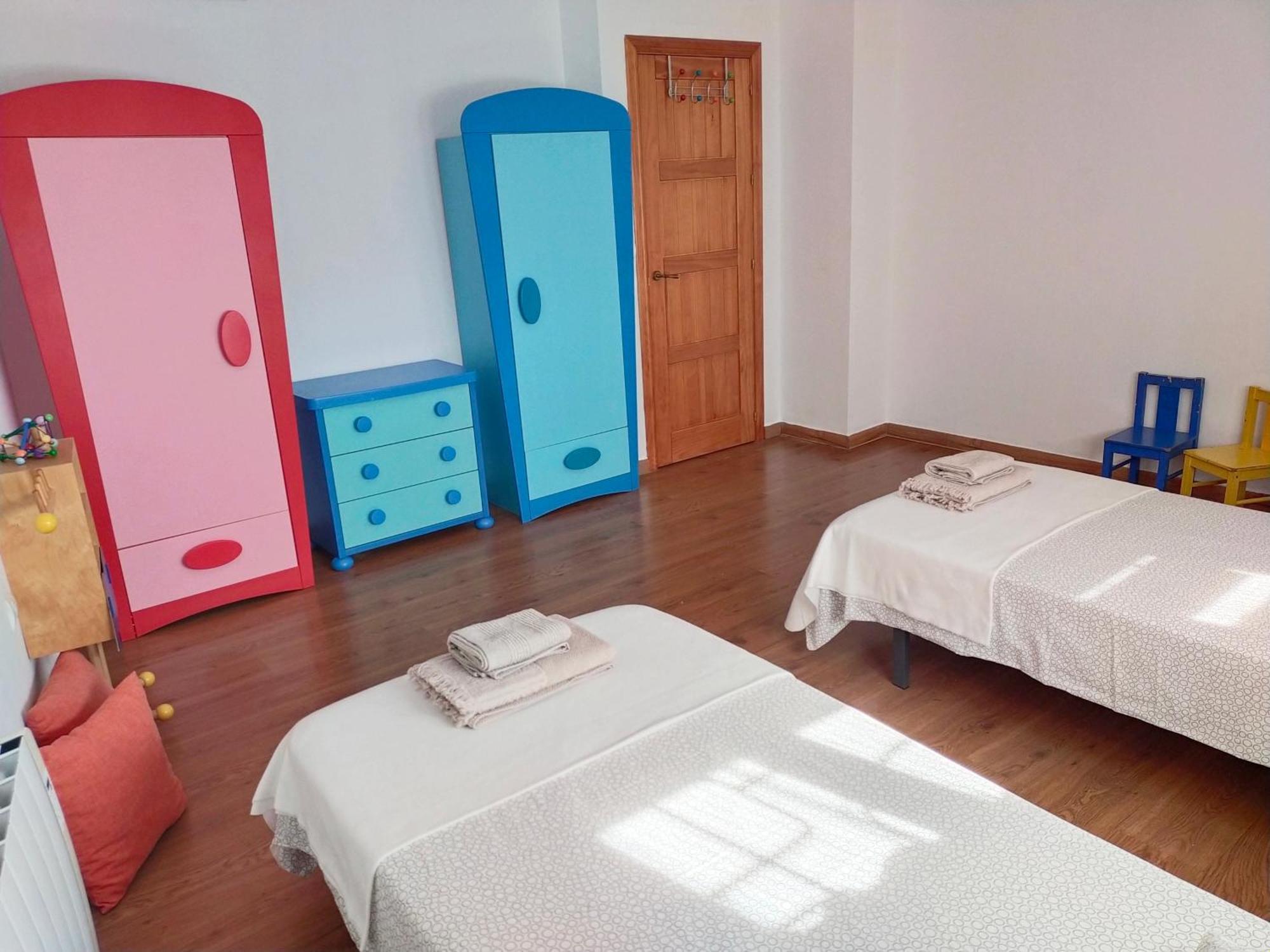 Hébergement de vacances Preciosa Casa Grande Con Patio En 8pax *