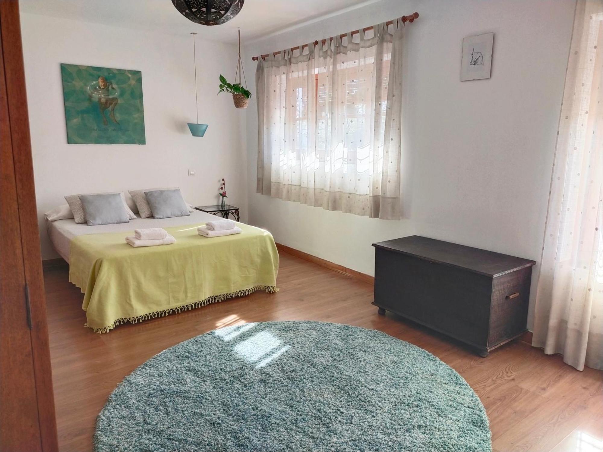 Preciosa Casa Grande Con Patio En 8pax Hébergement de vacances *