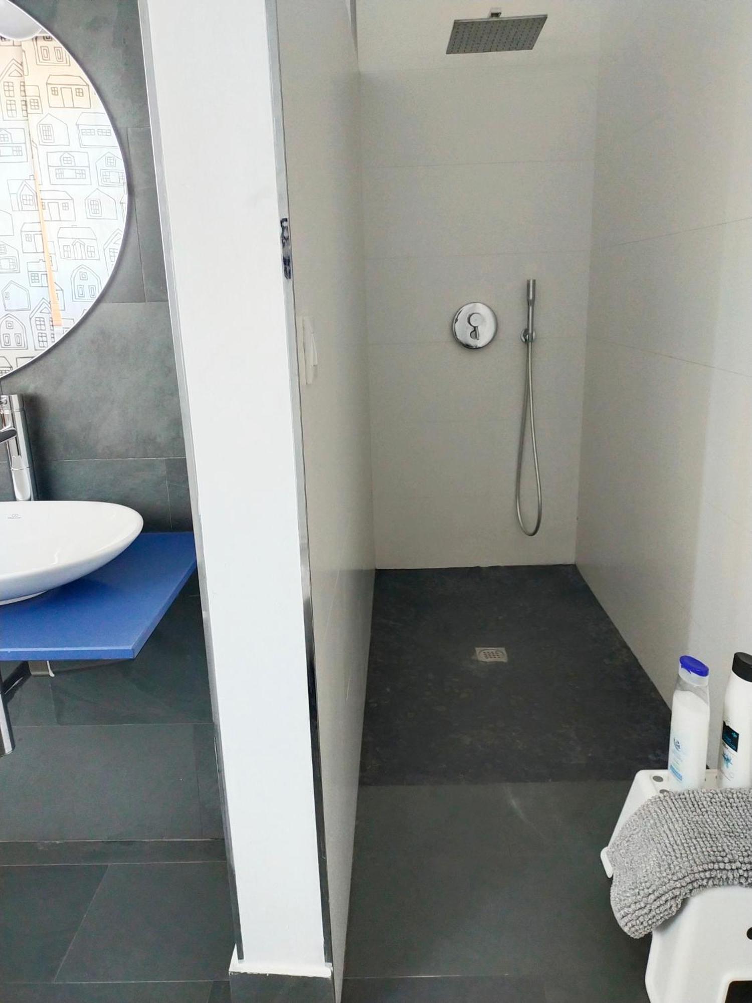 Preciosa Casa Grande Con Patio En 8pax Hébergement de vacances Séville