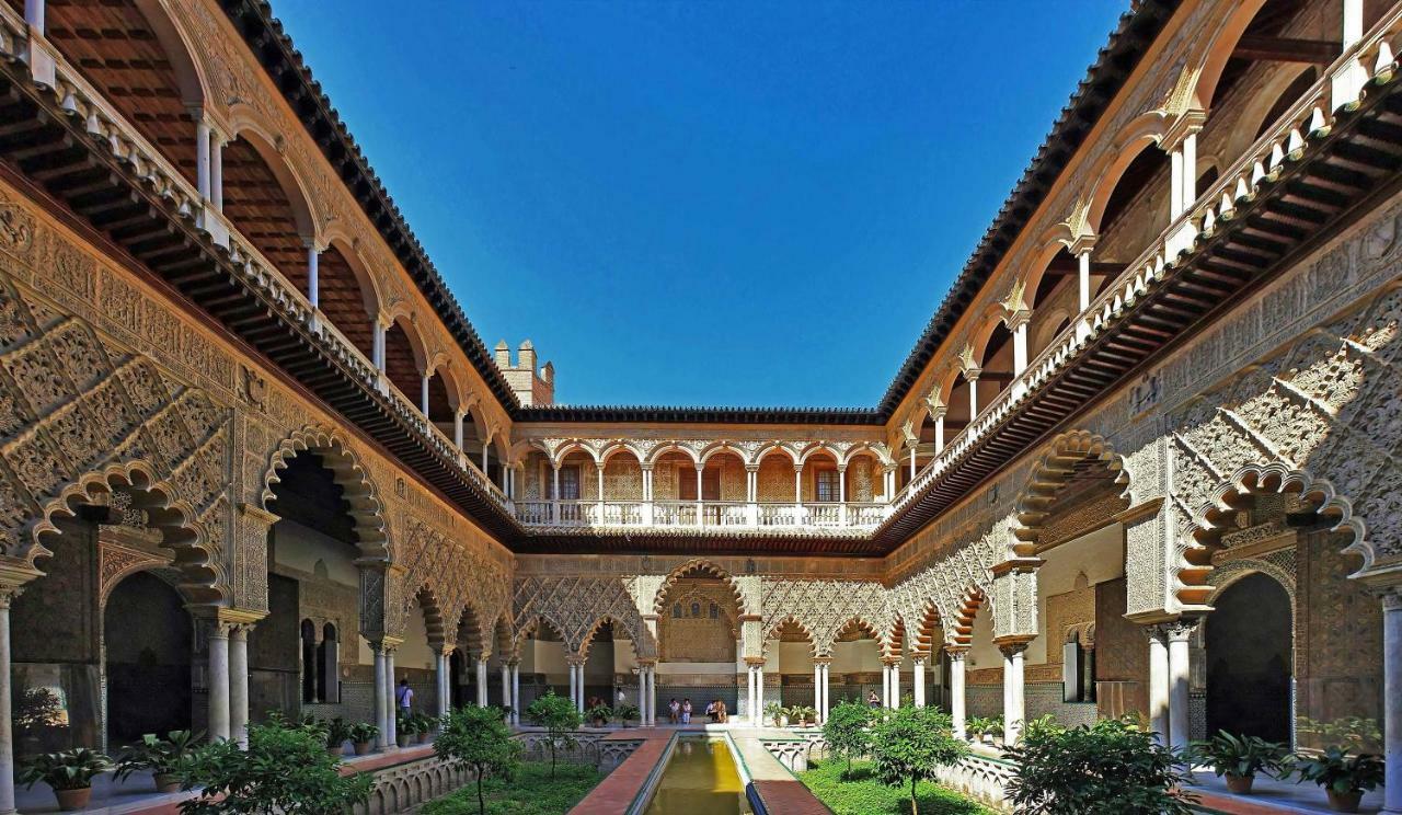 Preciosa Casa Grande Con Patio En 8pax Holiday home Seville